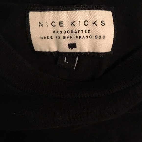 Nice kicks shirt - Picture 2 of 2